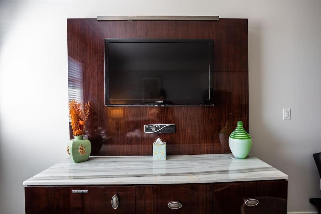 Lovely Studio W Full Kitchen In Heart Of San Diego Exterior photo