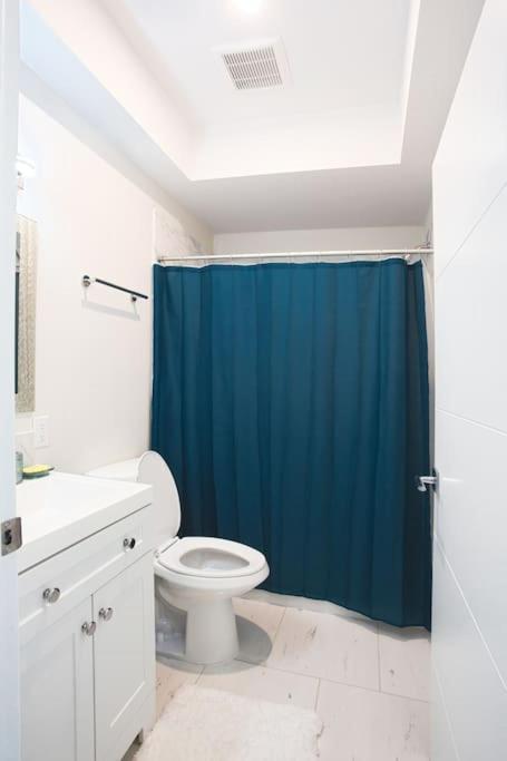 Lovely Studio W Full Kitchen In Heart Of San Diego Exterior photo